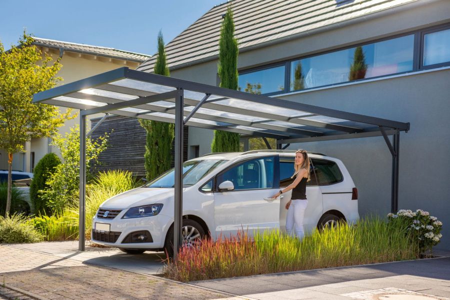 Carport Premium 3,1 x 5,62 m - płyta komorowa bezbarwna 16 mm